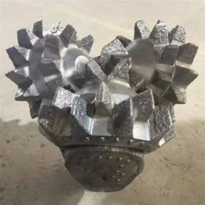 مثقاب Tricone لآبار المياه